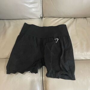 Small Women’s Gymshark Tight Shorts